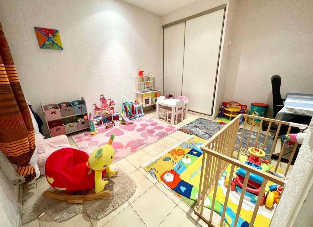 La Casa - Charmante Maison Entre Paris & Disney Noisy-le-Grand Εξωτερικό φωτογραφία